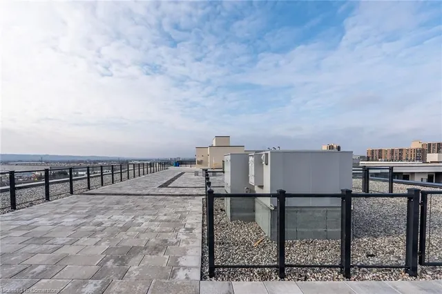 Additional image 33 of 101 Shoreview Pl Unit 424