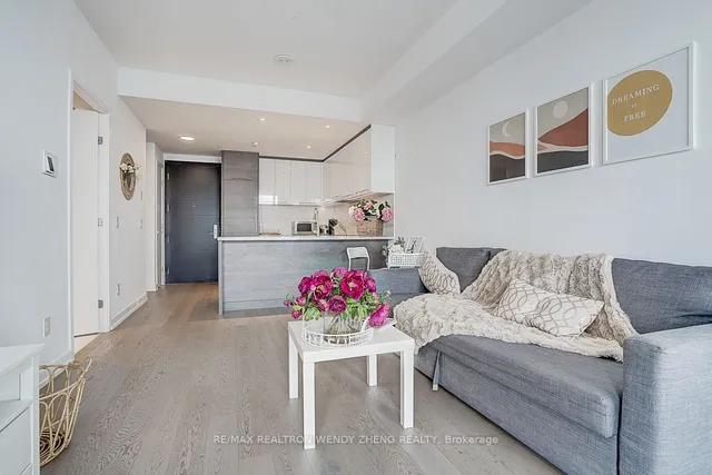 Additional image 14 of 488 University Ave Unit 2012