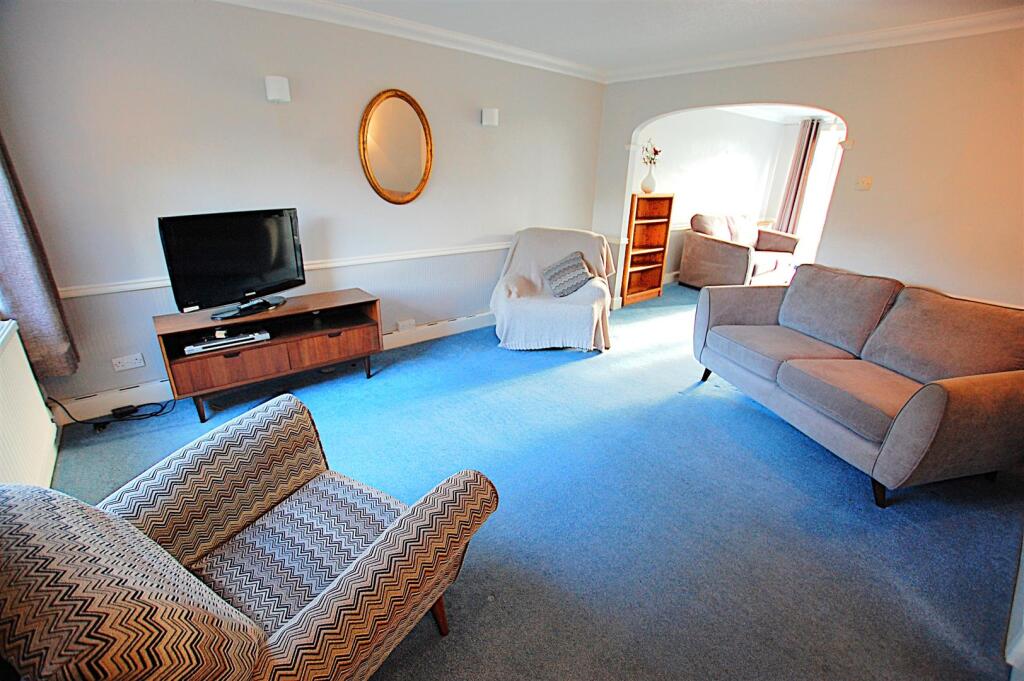 Additional image 20 of Poplars Close, Ellenbrook, Hatfield