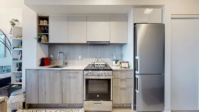 Additional image 8 of 31 Tippett Rd Unit 1005