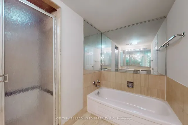 Additional image 33 of 5 Lisa St Unit 401