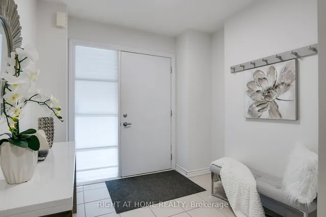 Additional image 3 of 3041 Silvertip Common Dr