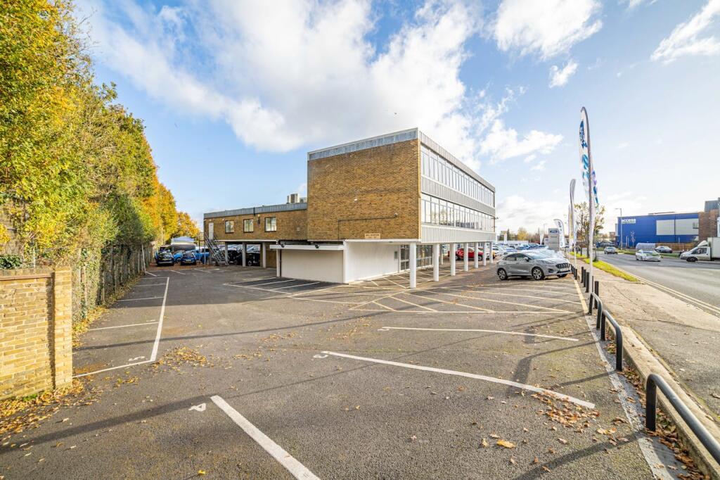 Additional image 4 of Redfern House, 105 Ashley Road, St. Albans, AL1 5DE