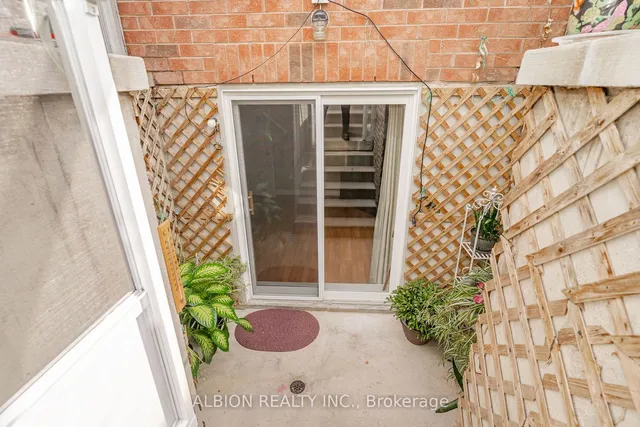 Additional image 38 of 30 Rushbrook Dr