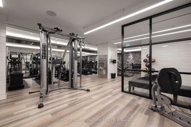 Additional image 17 of 15 Merchants' Wharf Unit 344