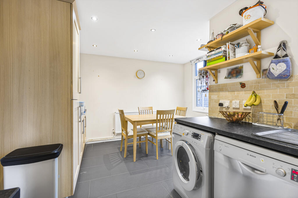 Additional image 6 of Guessens Grove, Welwyn Garden City, Hertfordshire, AL8