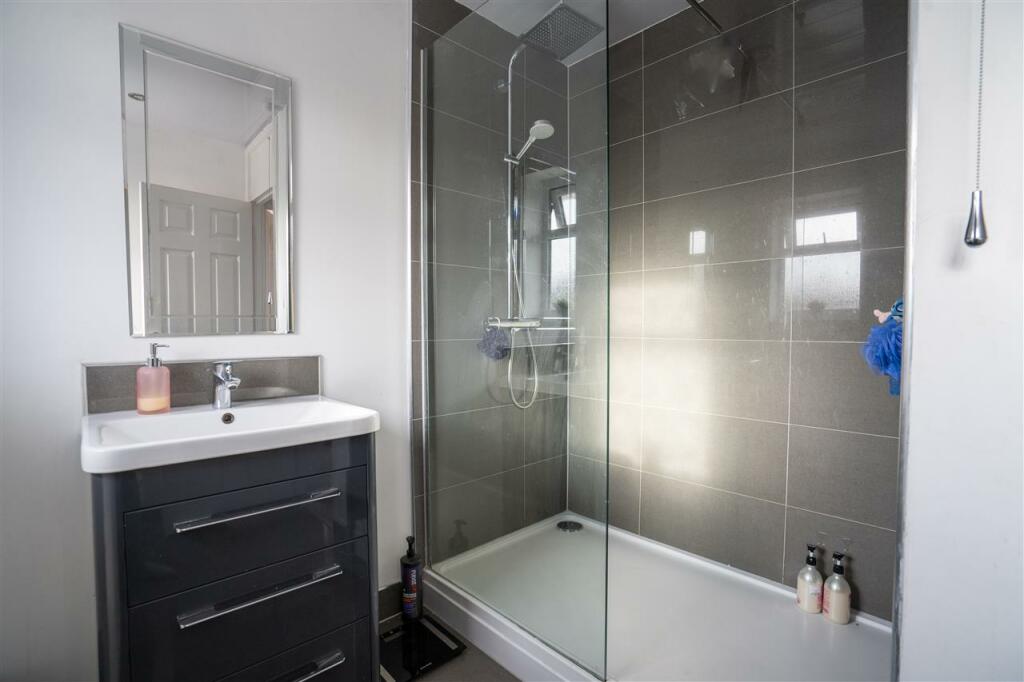 Additional image 14 of Willow Close, Tamworth