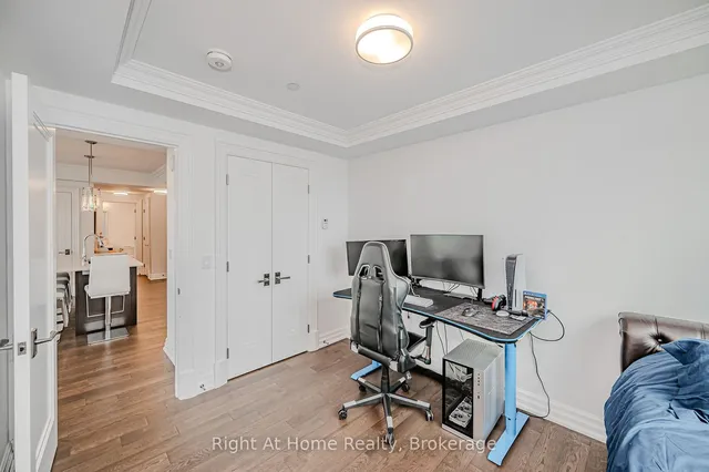 Additional image 23 of 2060 LAKESHORE Rd Unit 802