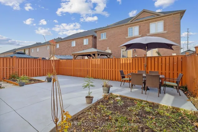 Additional image 31 of 52 Runnymede Cres