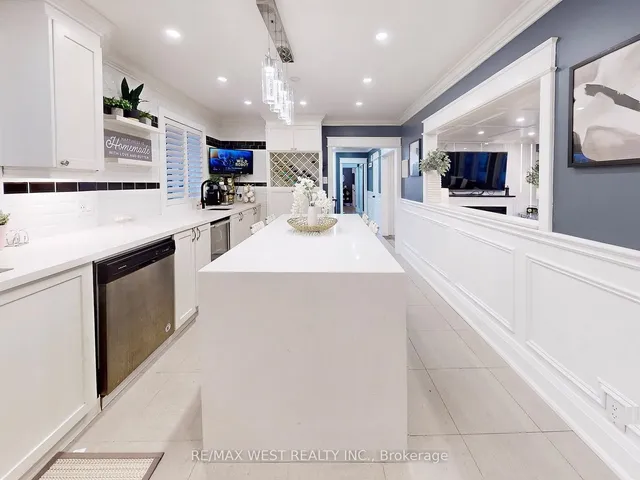 Additional image 12 of 120 Hadrian Dr