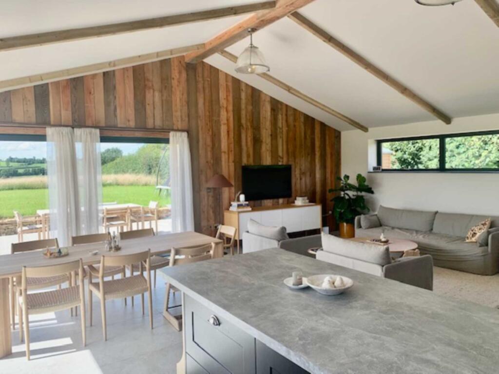 Additional image 3 of Laverton, Bath