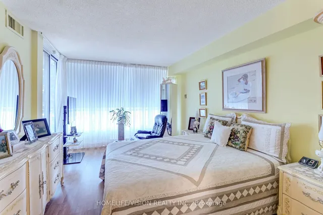 Additional image 17 of 10 Guildwood Pkwy Unit 418