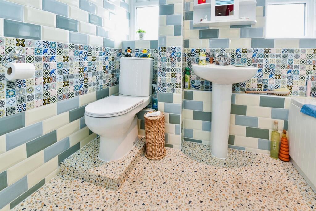 Additional image 11 of The Ridgeway, Warminster