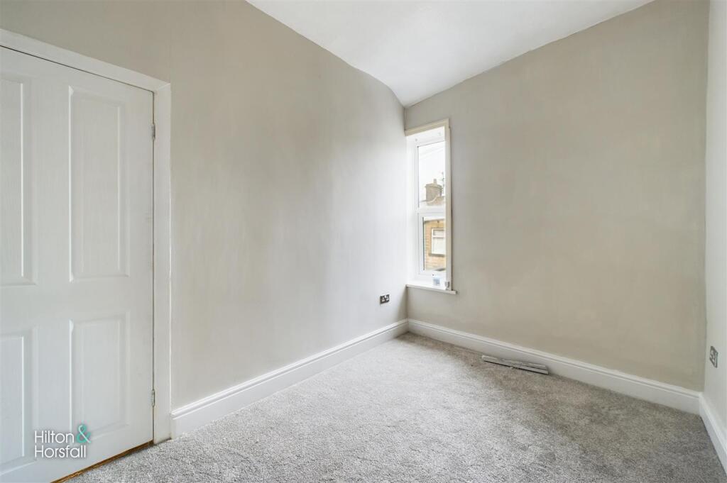 Additional image 8 of Oxford Street, Colne