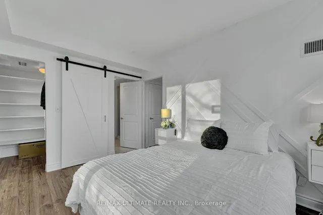 Additional image 12 of 1910 Lake Shore Blvd Unit 201