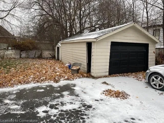 Additional image 3 of 39 Fennell Ave