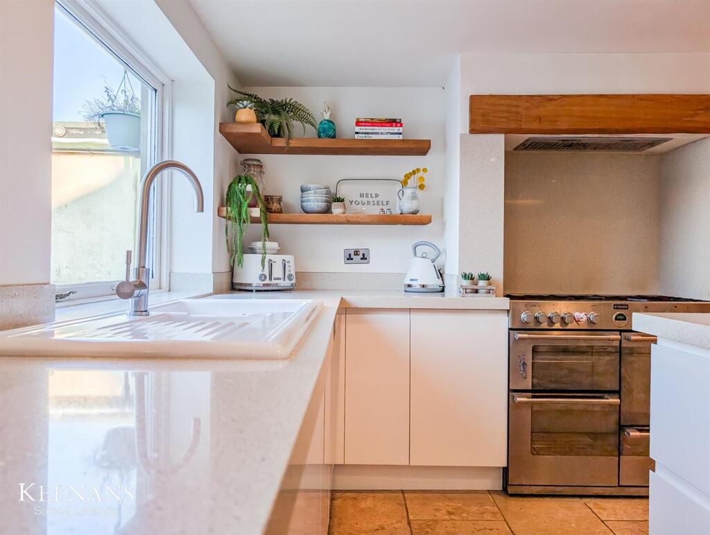 Additional image 20 of Wheatley Lane Road, Fence