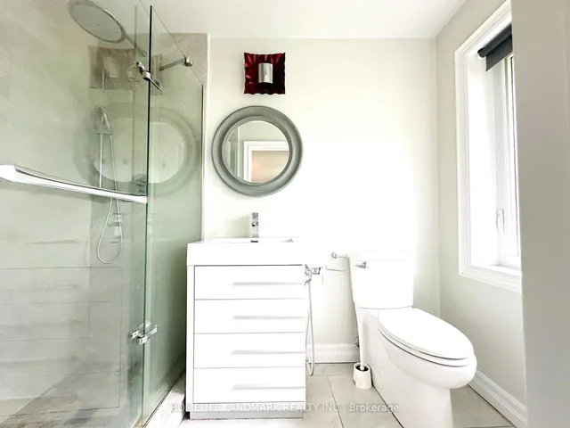 Additional image 13 of 125 Bannatyne Dr