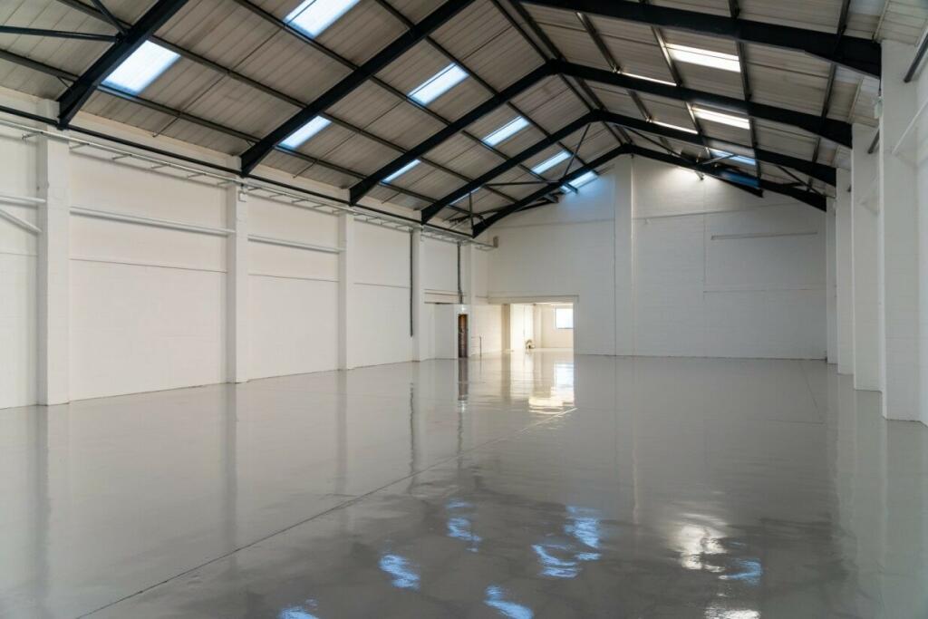 Additional image 5 of Unit 5 A1(M) Business Centre Dixons Hill Road  Welham Green Hertfordshire A