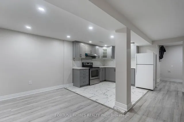 Additional image 28 of 3 lilly Cres