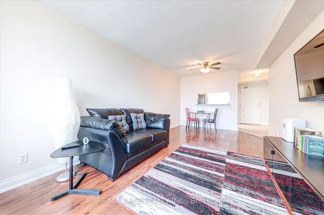 Additional image 17 of 2550 Lawrence Ave Unit 1415