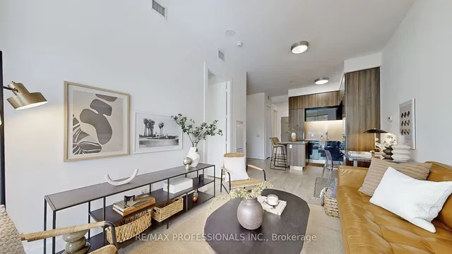 Additional image 7 of 15 Merchants Wharf Unit 1208