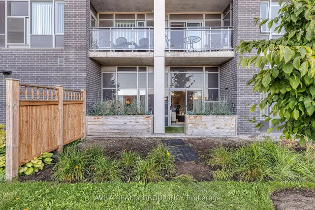 Additional image 32 of 716 Main St Unit 102