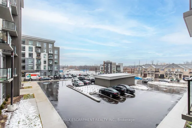 Additional image 22 of 470 Dundas St Unit 214