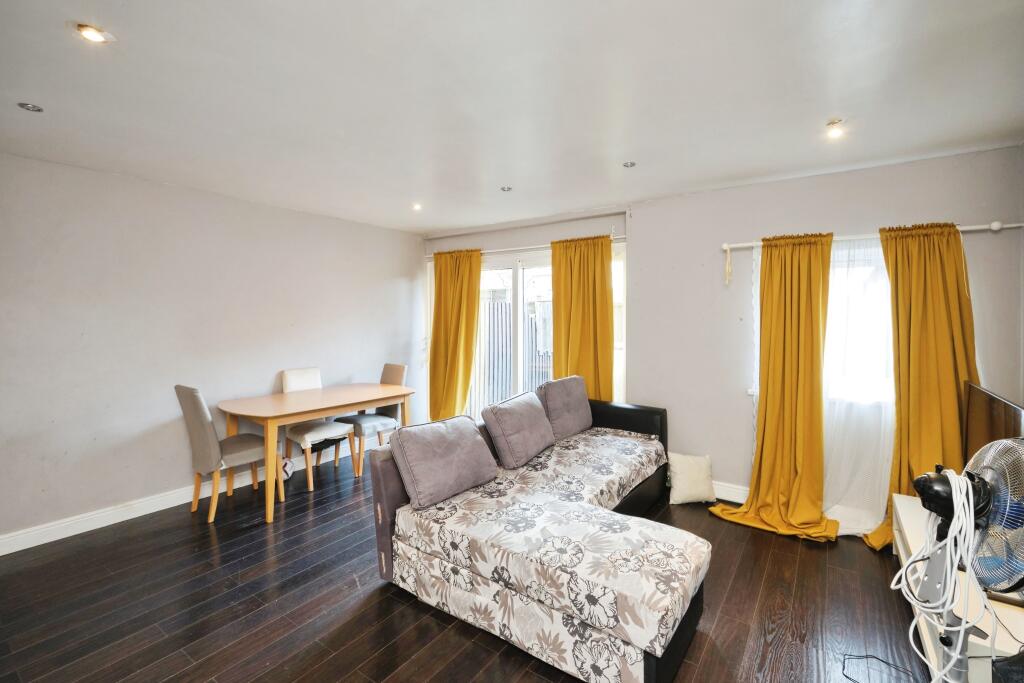 Additional image 6 of Mosborough Crescent, Birmingham, West Midlands, B19