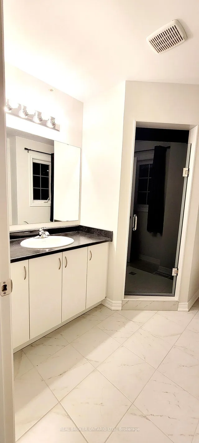 Additional image 11 of 407 East 16th St