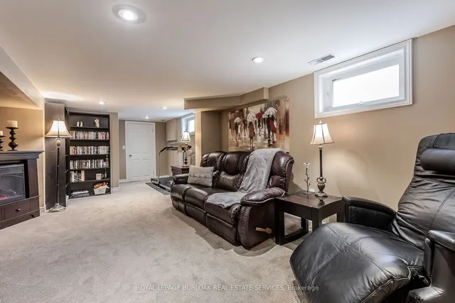 Additional image 24 of 67 Dunkirk Dr