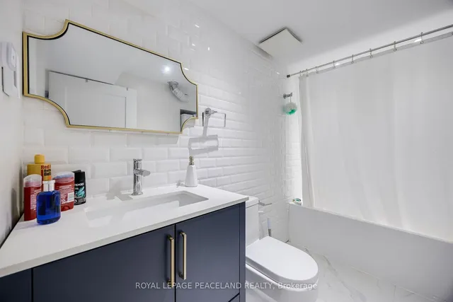 Additional image 29 of 38 Farmcrest Dr