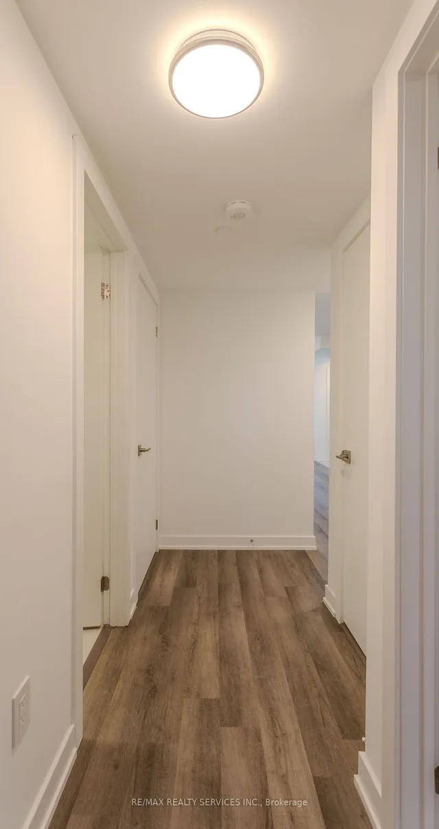 Additional image 12 of 185 Veterans Dr Unit 3