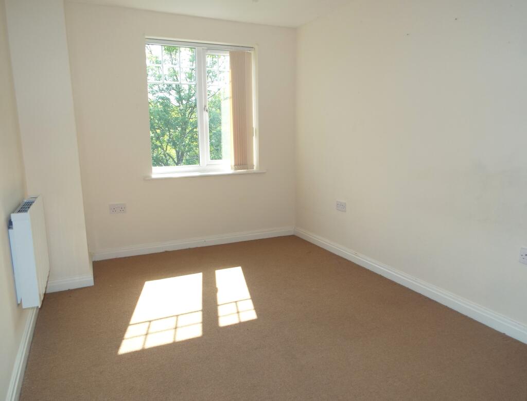 Additional image 5 of Hedgerow Close, Greenlands, Redditch