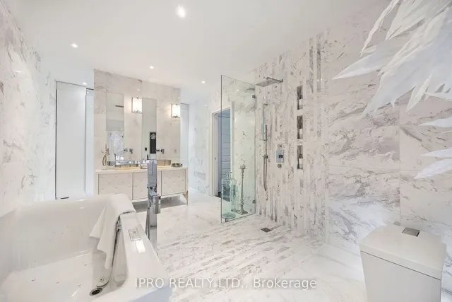 Additional image 25 of 20 Fairview Blvd