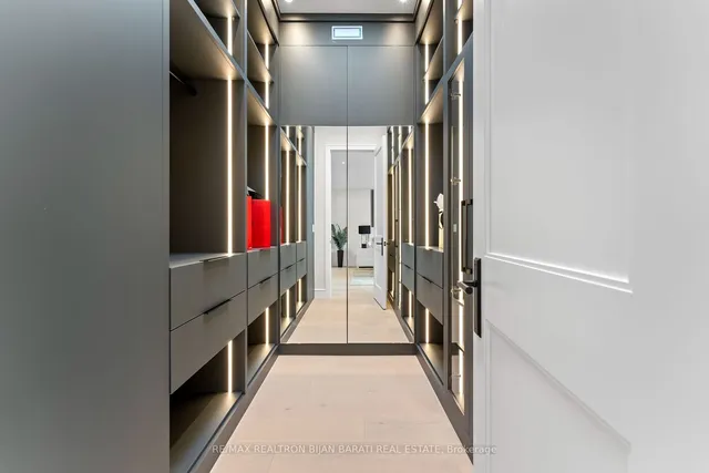 Additional image 23 of 153 B Parkview Ave