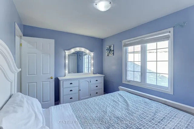 Additional image 22 of 55 Wilkes Cres