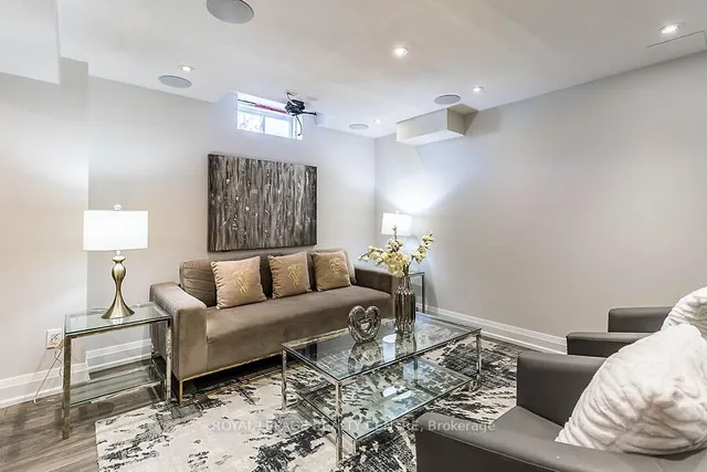 Additional image 35 of 3 Lake Louise Dr