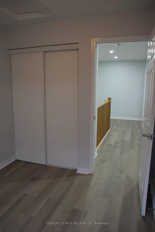 Additional image 24 of 436 Tyrone Cres