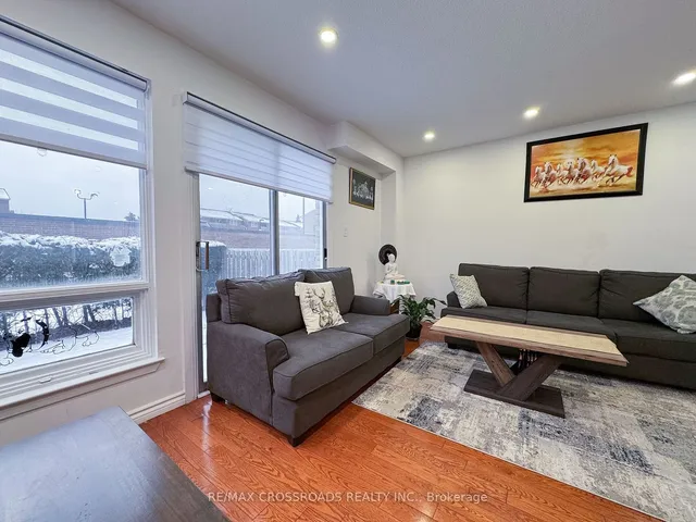 Additional image 10 of 50 Blackwell Ave Unit 8