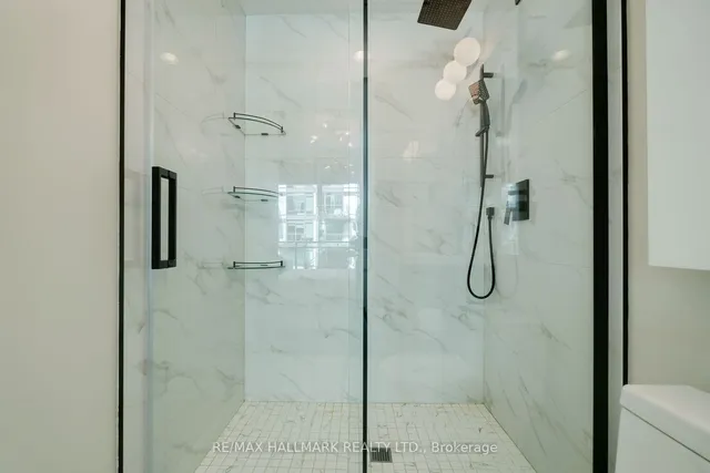 Additional image 15 of 205 Frederick St Unit 1210