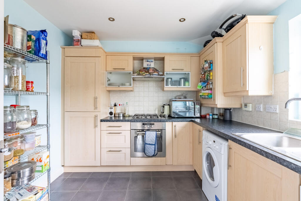 Additional image 5 of Bakers Close, St. Albans, Hertfordshire, AL1