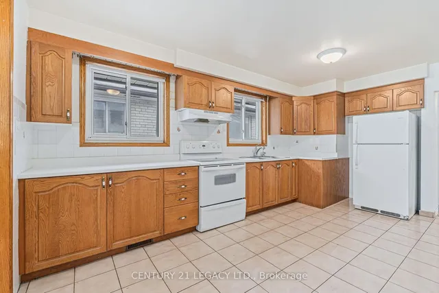 Additional image 7 of 17 Vange Cres