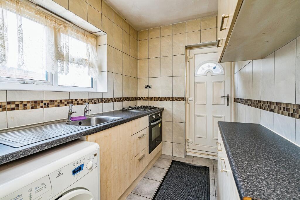 Additional image 7 of Fairway Avenue, Tividale, Oldbury