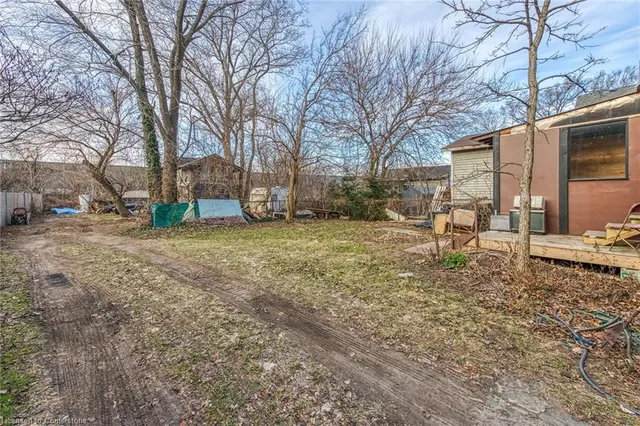 Additional image 44 of 858 Beach Blvd