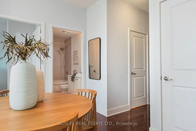 Additional image 15 of 26 Norton Ave Unit 1401