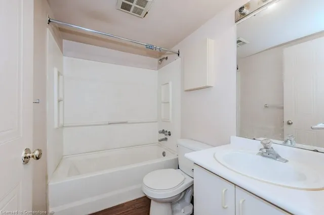 Additional image 43 of 3227 King St Unit 1111