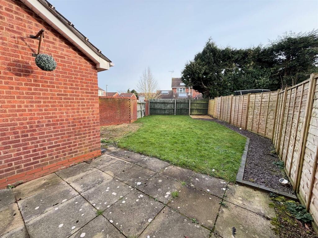 Additional image 6 of Deanbrook Close, Shirley