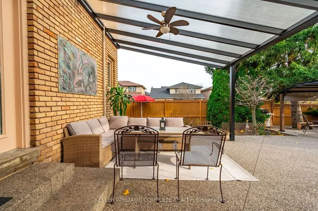 Additional image 34 of 90 Derek Dr