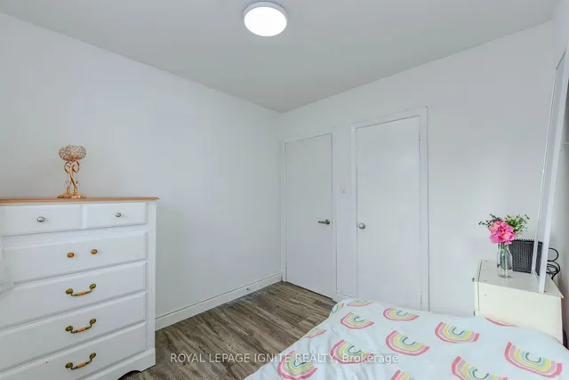 Additional image 20 of 208 Riverplace Cres